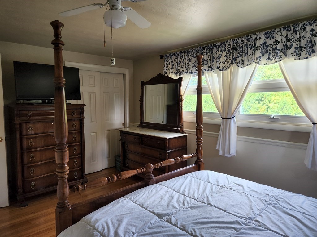 81 Bemis Road Holyoke, MA 01040 - Photo 21 of 37