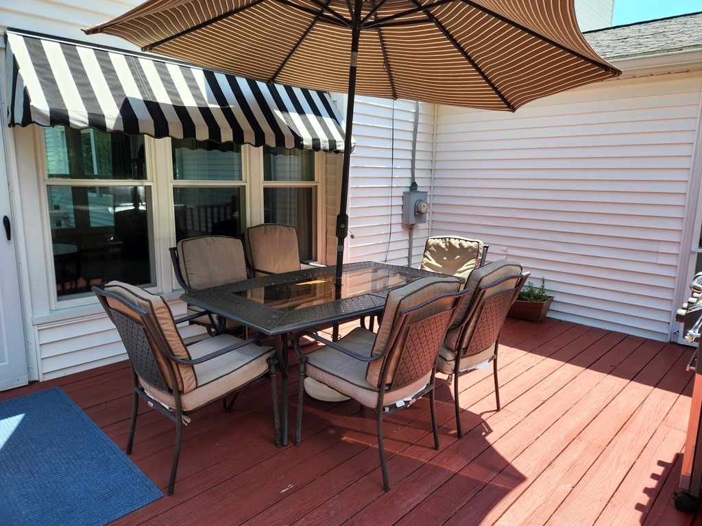 81 Bemis Road Holyoke, MA 01040 - Photo 3 of 37