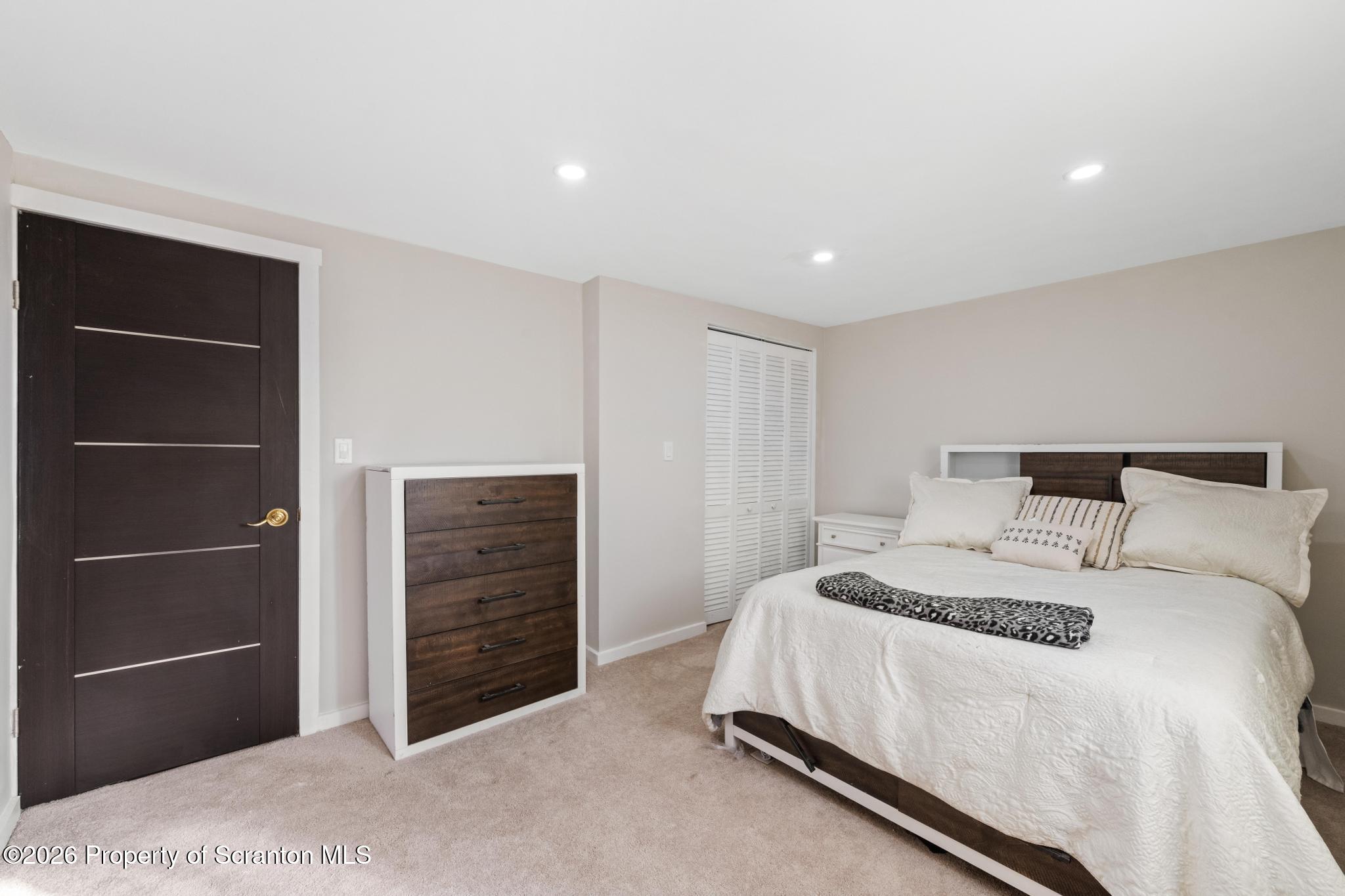 194 Charles Street Scranton, PA 18508 - Photo 14 of 44 DSC_5527