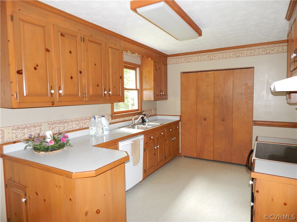 6535 Blenheim Road Powhatan, VA 23139 - Photo 26 of 49 Gallery Image 26