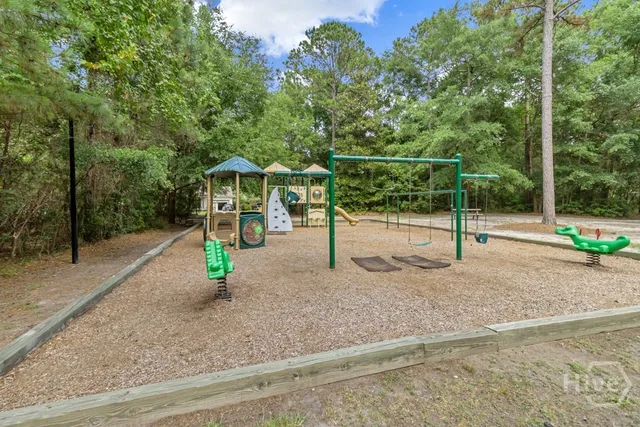 $495,000 | 145 Blackjack Oak Drive East, Richmond Hill, GA 31324