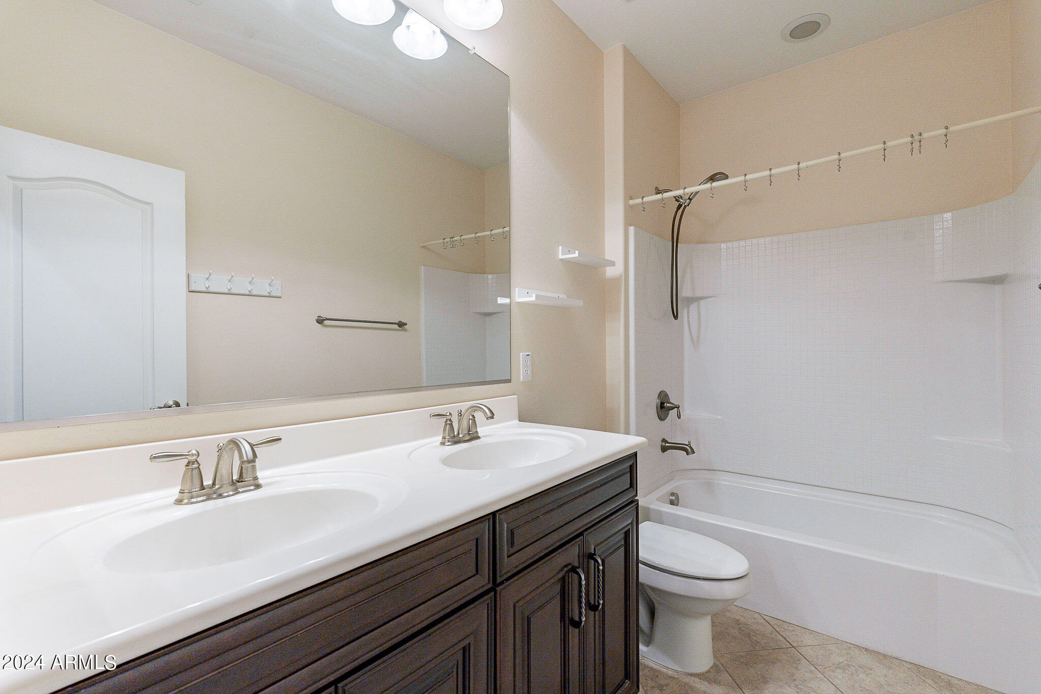 1437 East Warbler Road Gilbert, AZ 85297 - Photo 17 of 43 Warbler-21
