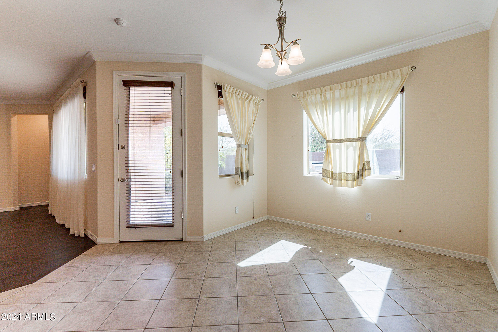 1437 East Warbler Road Gilbert, AZ 85297 - Photo 10 of 43 Warbler-32