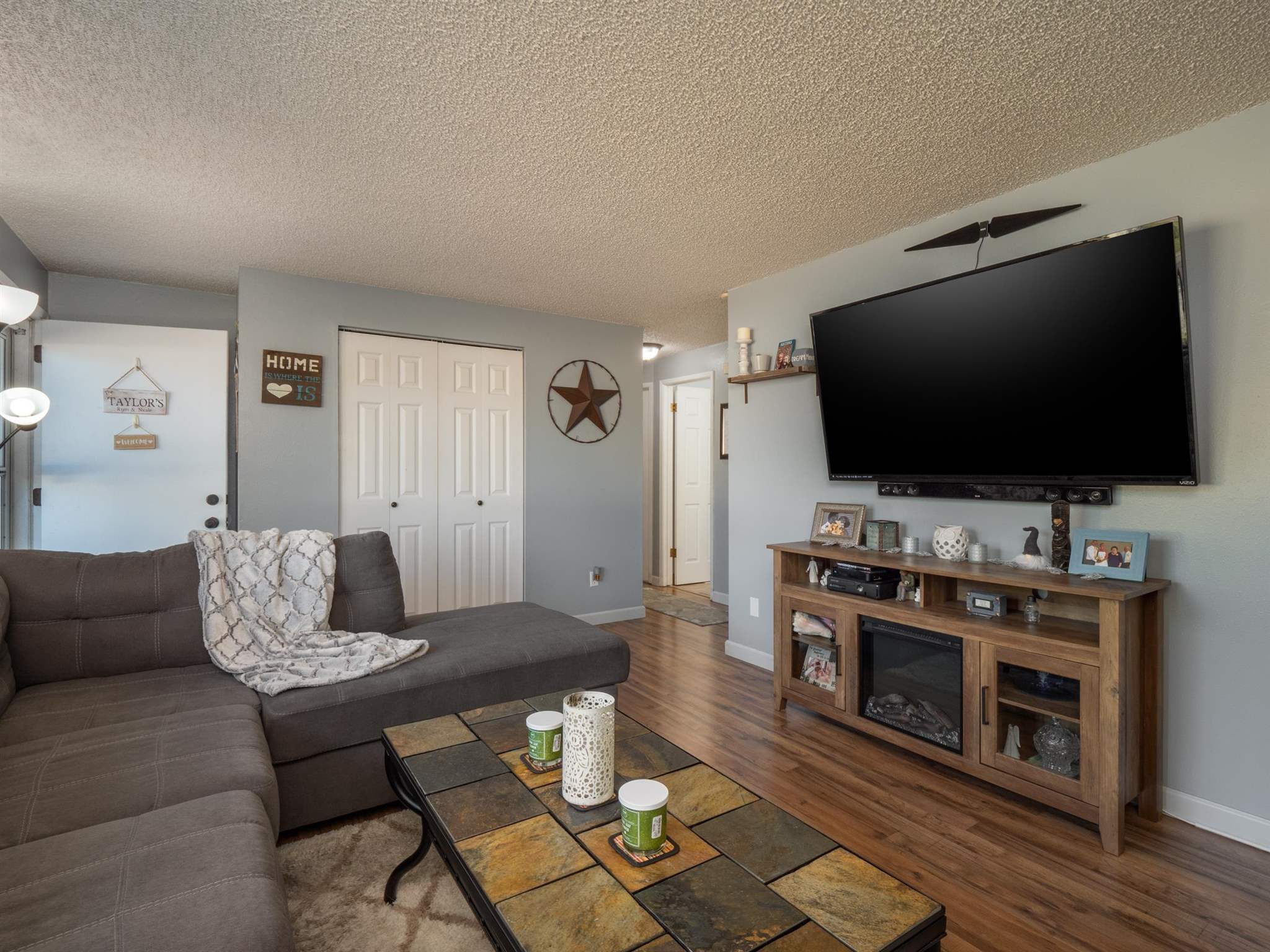 3012 South Bowdish Road Spokane Valley, WA 99206 - Photo 5 of 24 Gallery Image 5