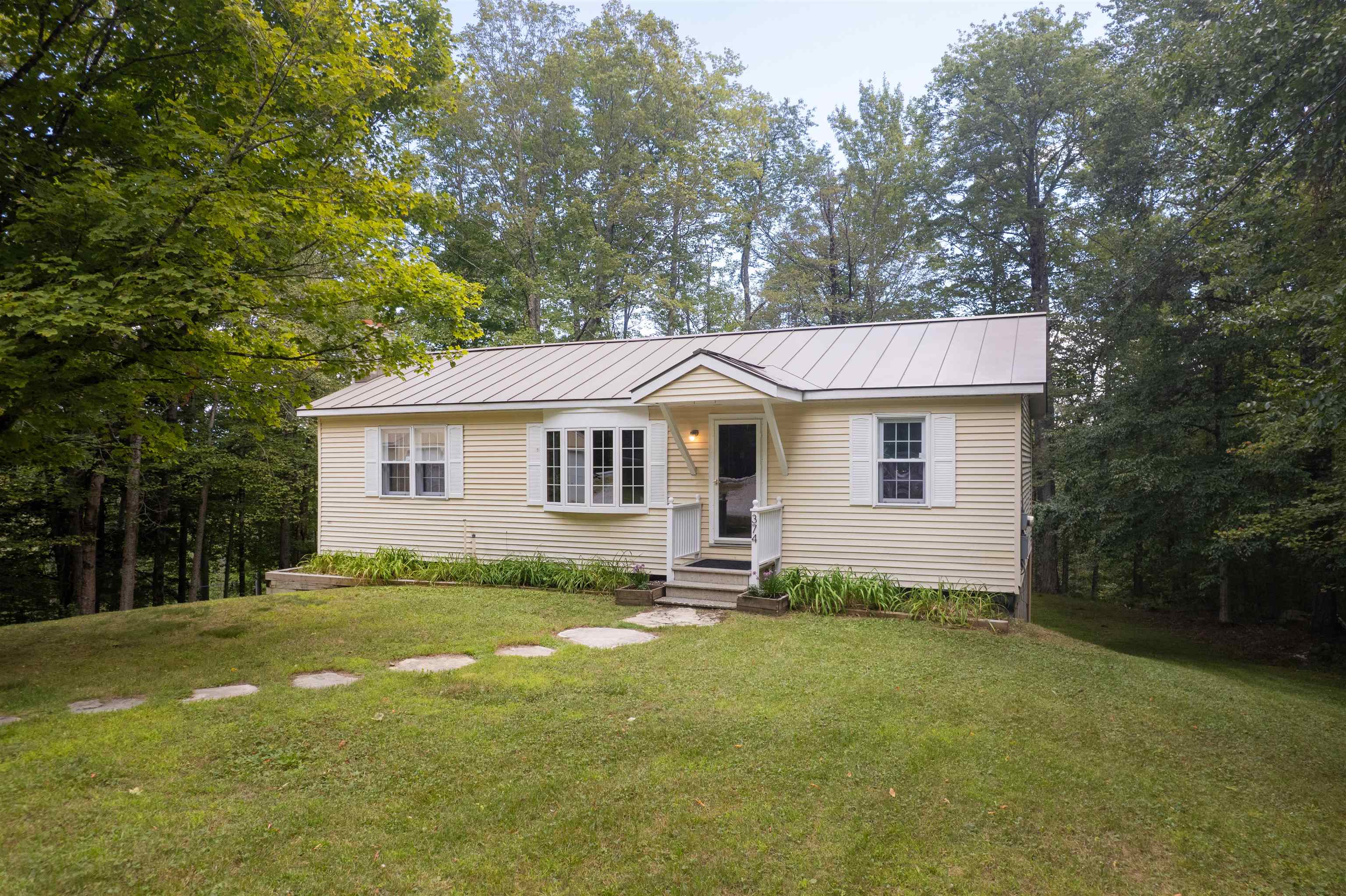 374 Winhall Hollow Road Winhall, VT 05340 - Photo 2 of 20