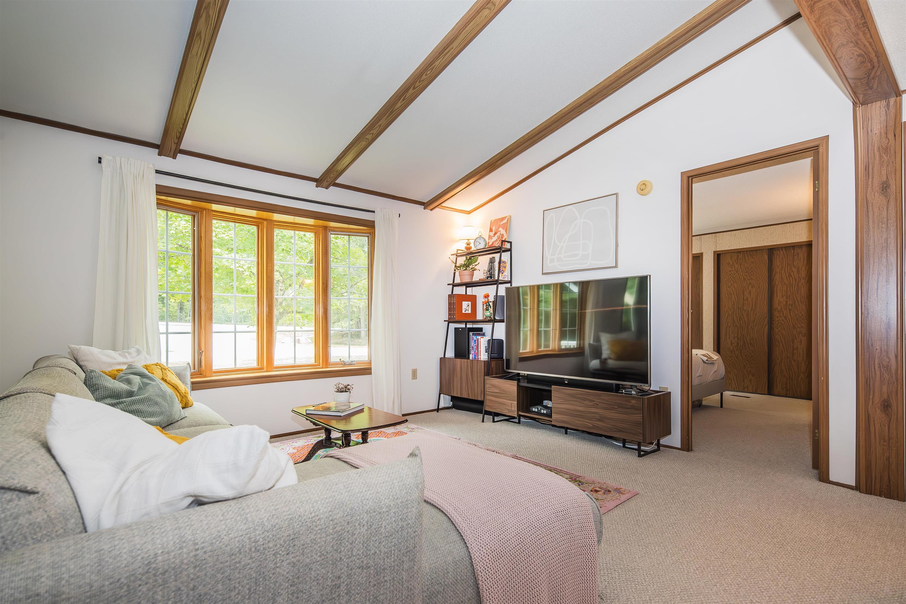 374 Winhall Hollow Road Winhall, VT 05340 - Photo 5 of 20