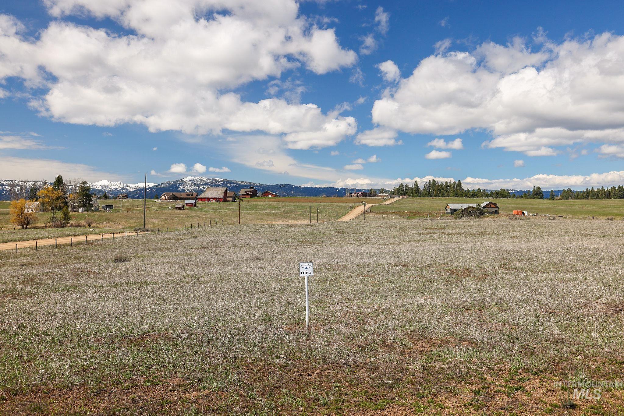 13739 Grouse Knoll Road McCall, ID 83638 - Photo 5 of 15