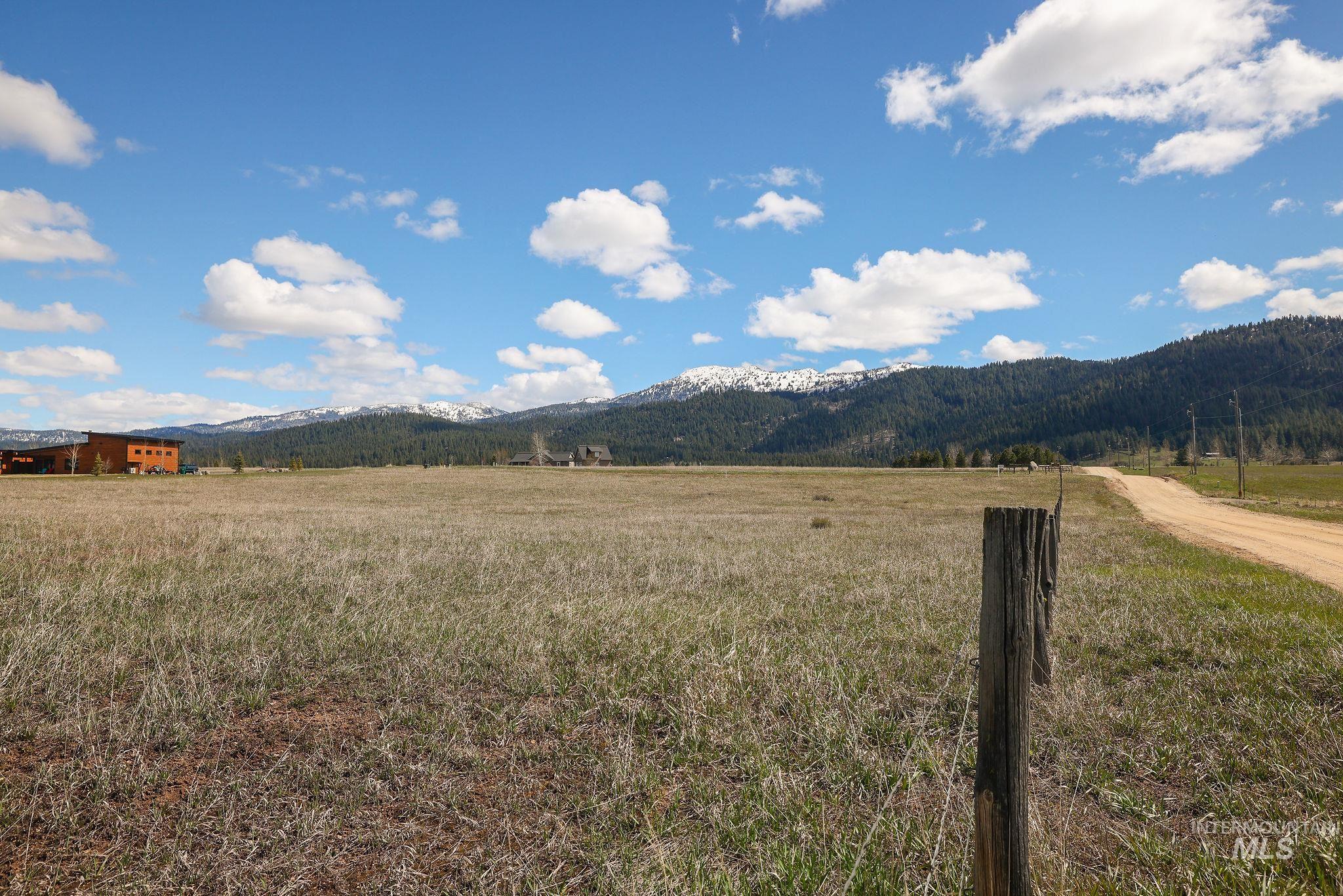 13739 Grouse Knoll Road McCall, ID 83638 - Photo 10 of 15