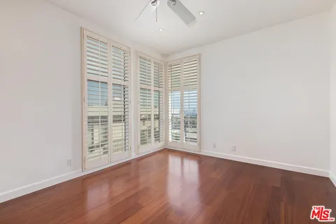 $1,250,000 | 964 Hancock Avenue, Unit 302, West Hollywood, CA 90069
