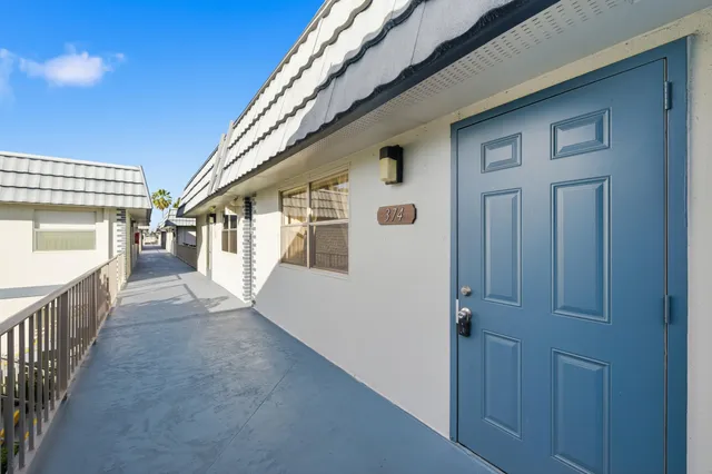 $1,550 | 374 Tuscany Lane, Unit G, Delray Beach, FL 33446