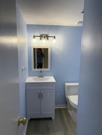 $1,950 | 13 South Anderson Avenue, Unit B, Charleston, SC 29412