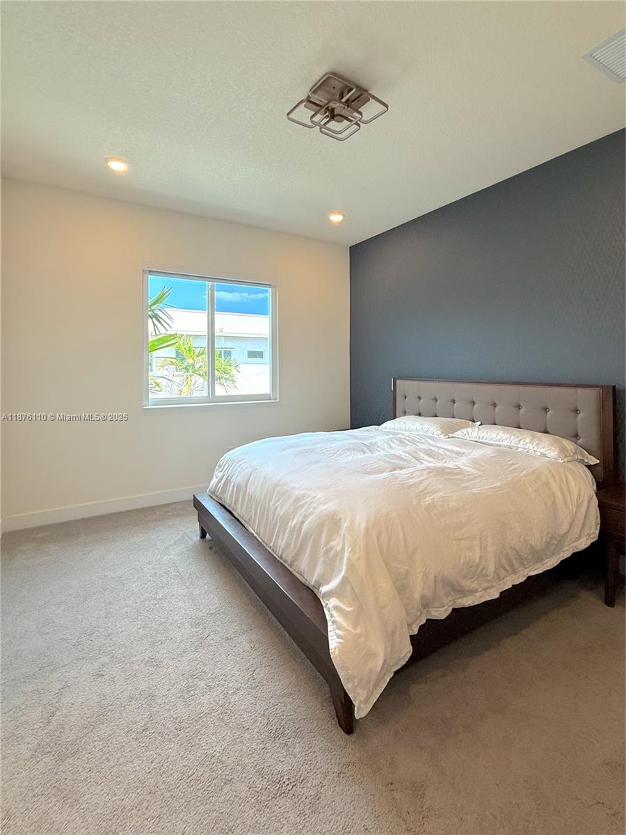 6670 Northwest 103rd Path, Unit 1 Doral, FL 33178 - Photo 14 of 24