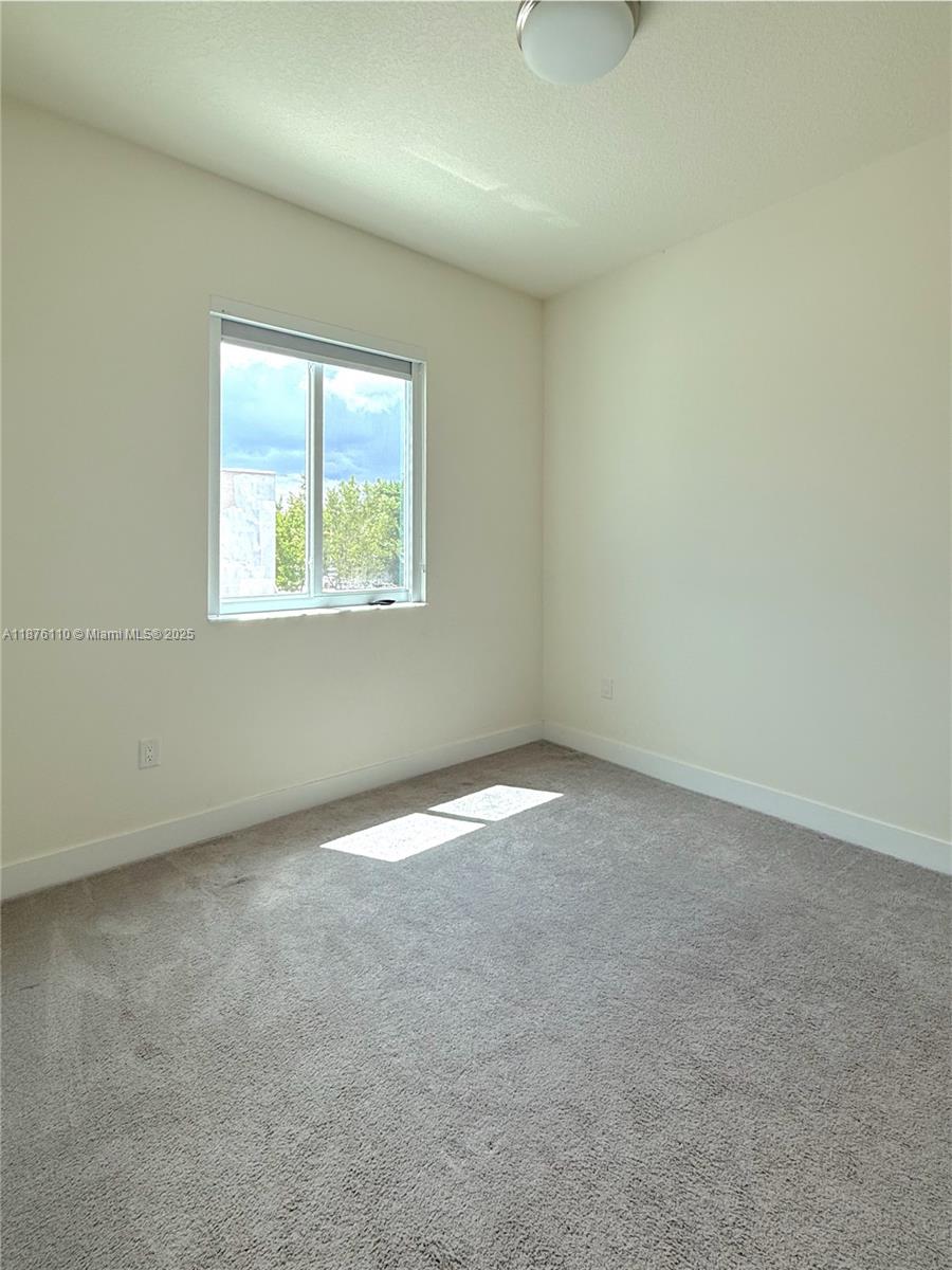 6670 Northwest 103rd Path, Unit 1 Doral, FL 33178 - Photo 20 of 24