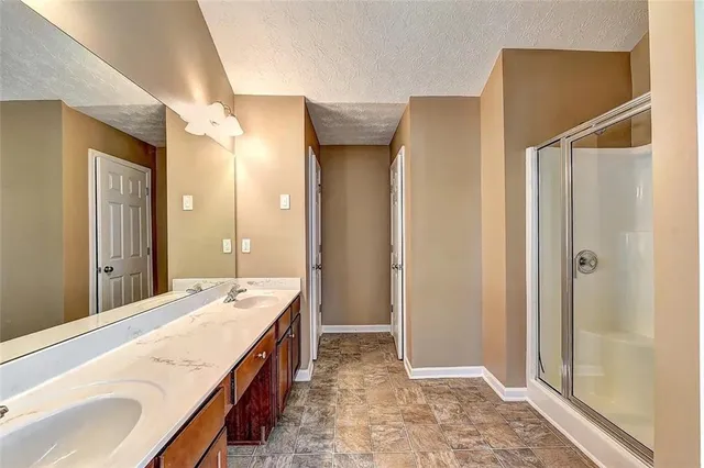 $3,600 | 670 Roxford Lane Northeast, Buford, GA 30518