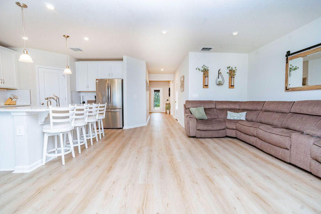 4198 Keeson Circle Vero Beach, FL 32967 - Photo 14 of 59 DSC03854