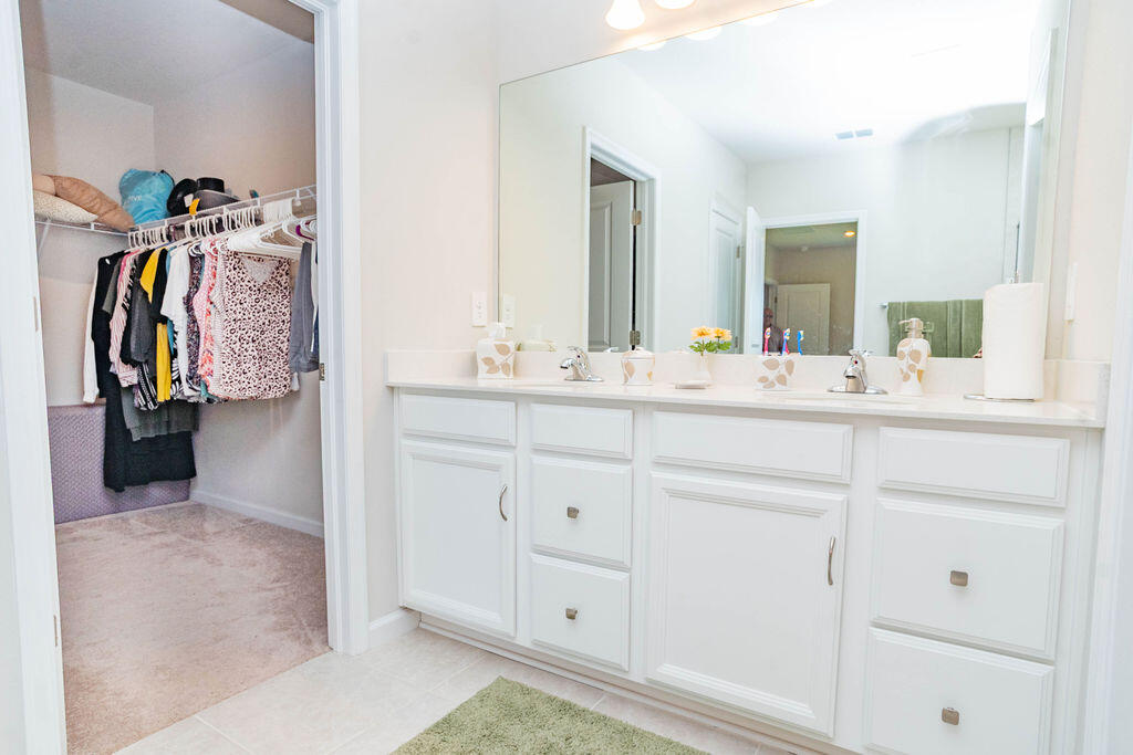 4198 Keeson Circle Vero Beach, FL 32967 - Photo 25 of 59 DSC03897