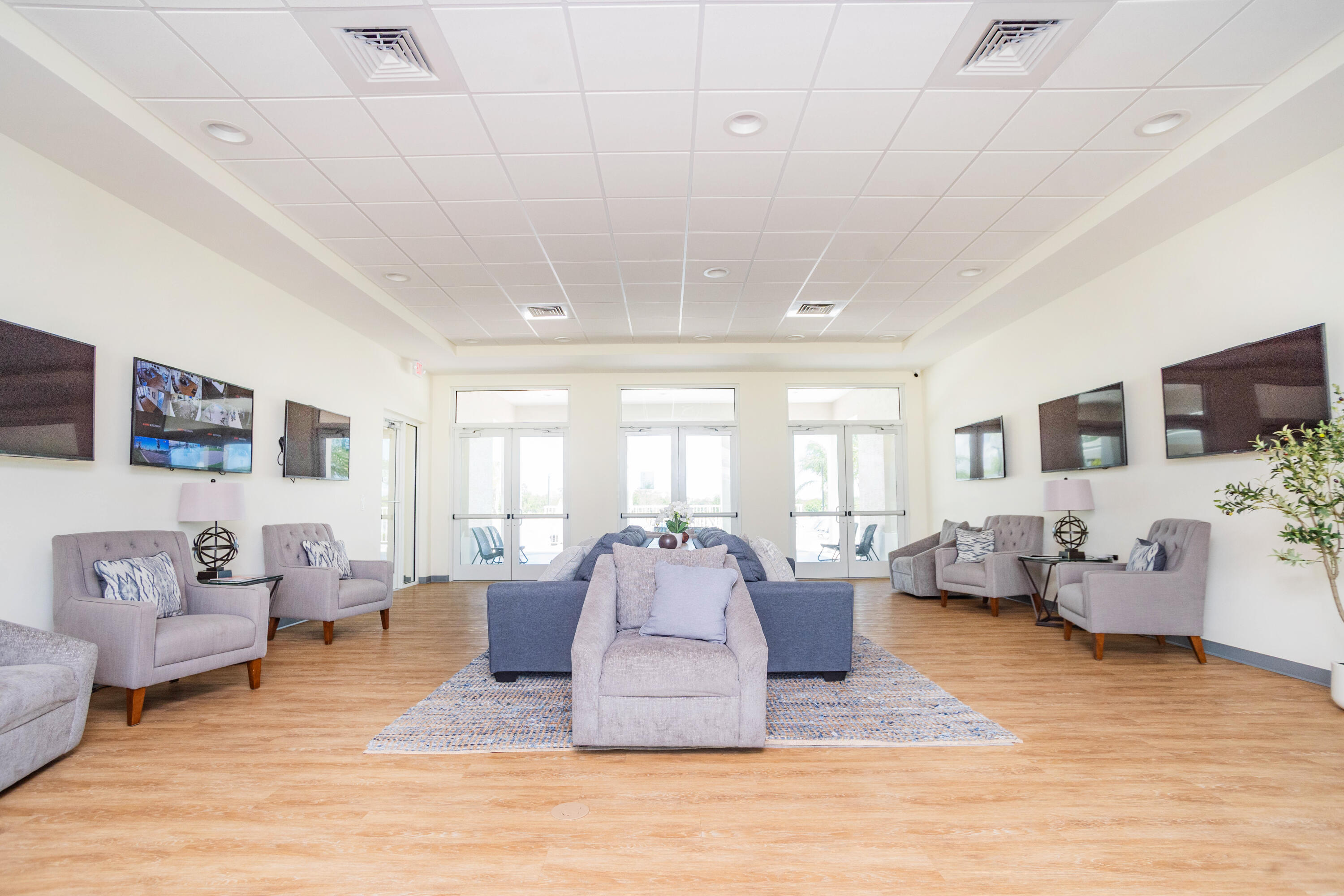 4198 Keeson Circle Vero Beach, FL 32967 - Photo 57 of 59 DSC02692