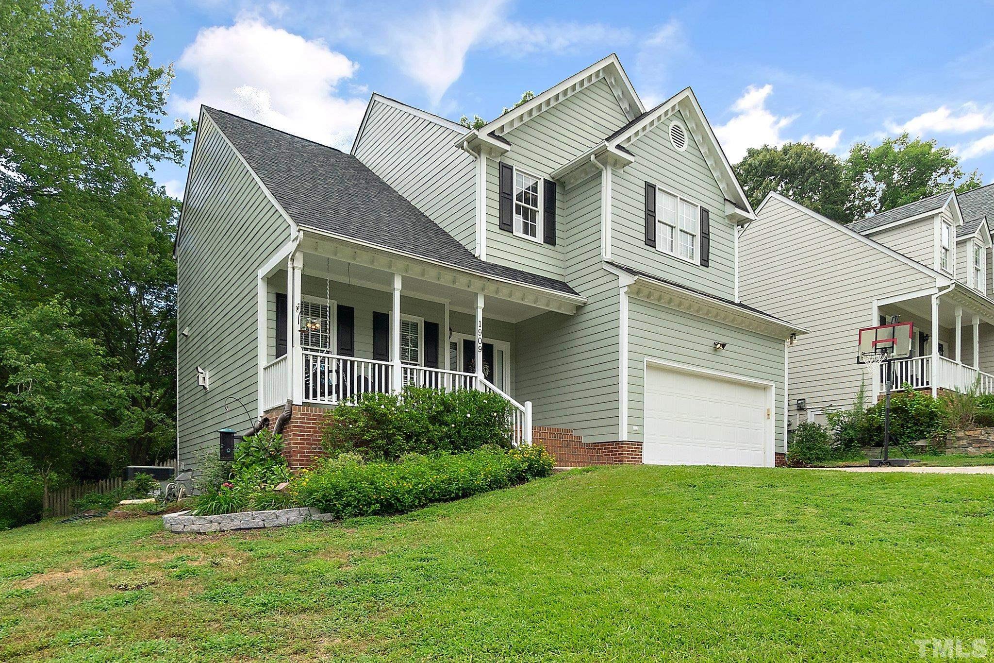 1909 Spanish Bay Court Raleigh, NC 27604 - Photo 3 of 35 Gallery Image 3