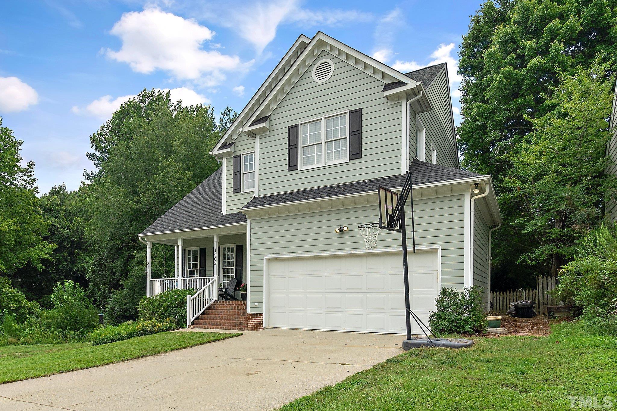 1909 Spanish Bay Court Raleigh, NC 27604 - Photo 4 of 35 Gallery Image 4