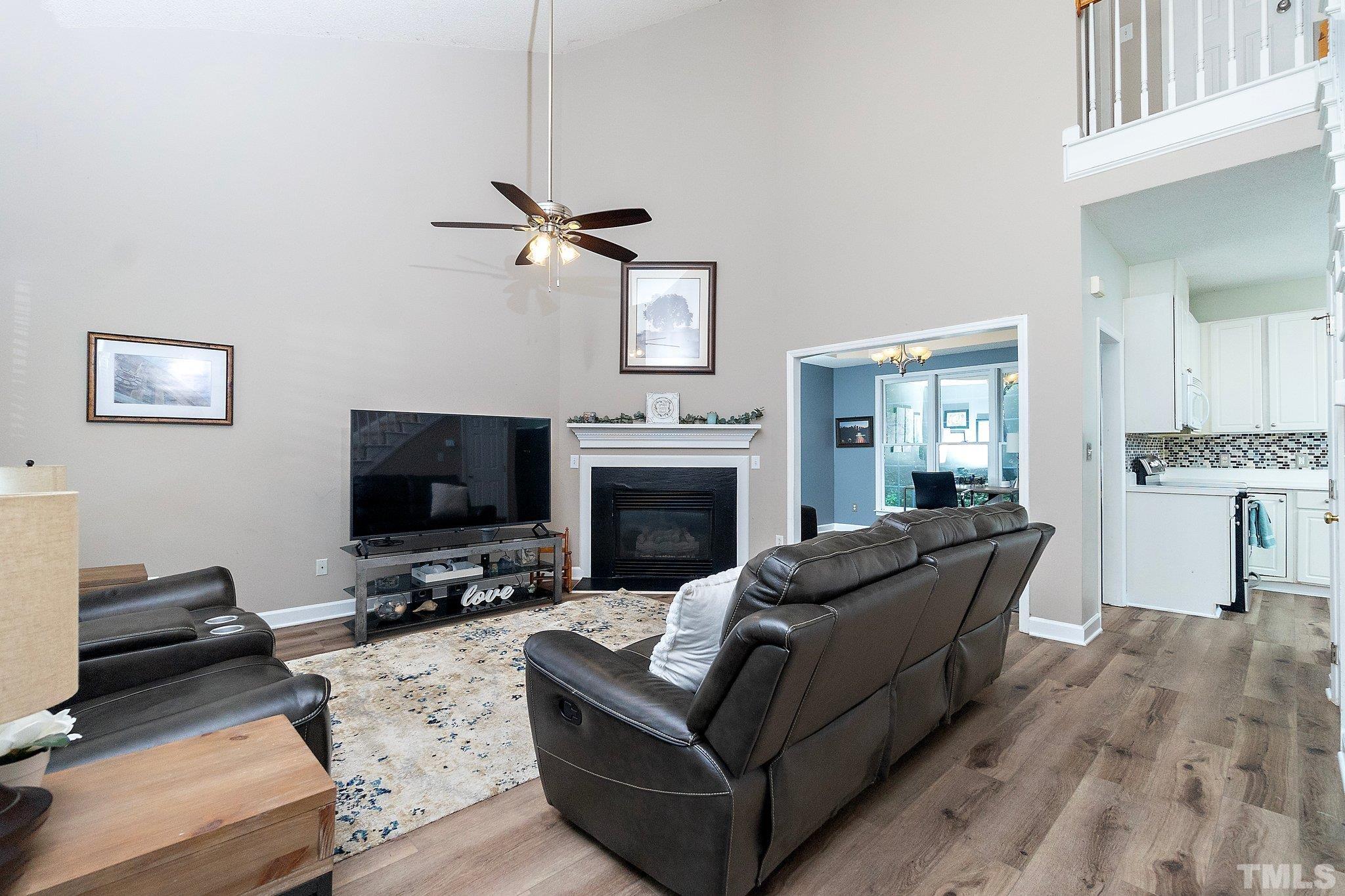 1909 Spanish Bay Court Raleigh, NC 27604 - Photo 7 of 35 Gallery Image 7