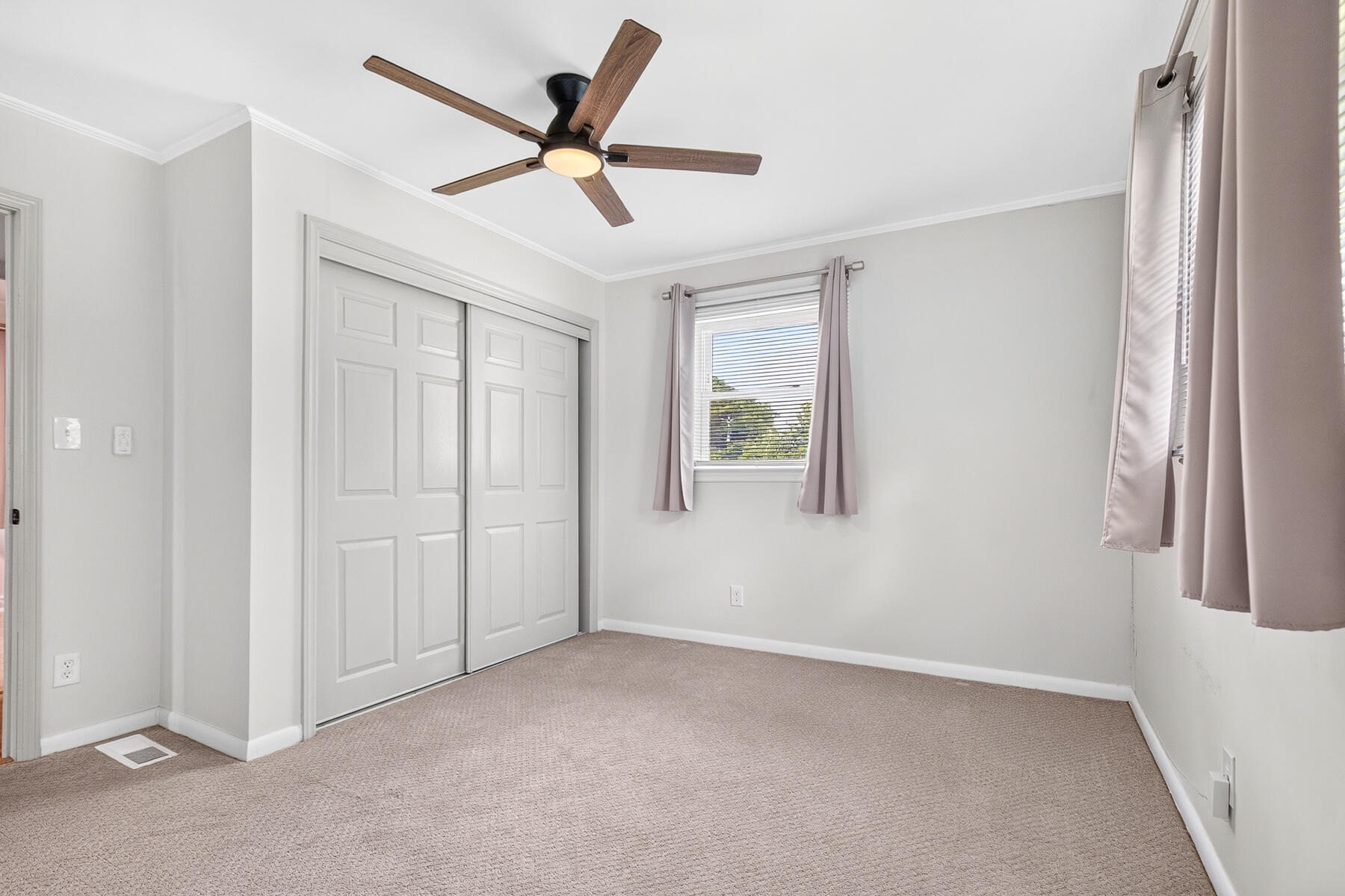 504 West Butternut Road Summerville, SC 29483 - Photo 24 of 46 HH-52