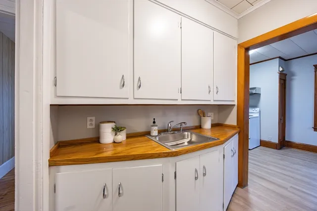 $649,900 | 56 Whittenton Street, Taunton, MA 02780