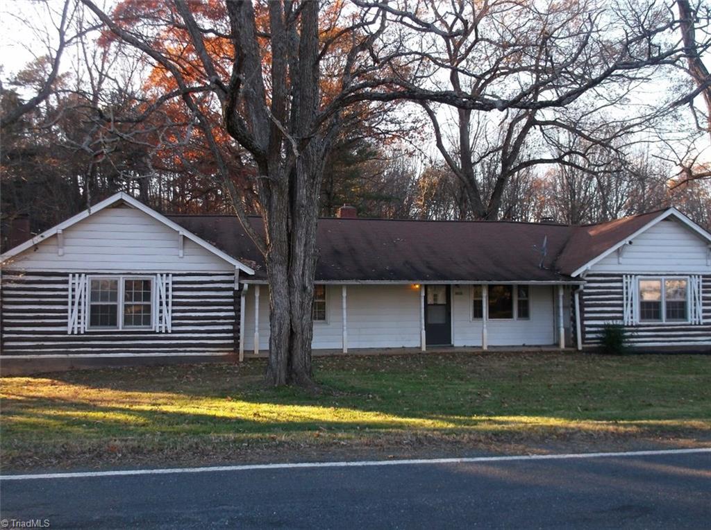 5624 Davis Road Walkertown, NC 27051 - Photo 1 of 19 Gallery Image 1