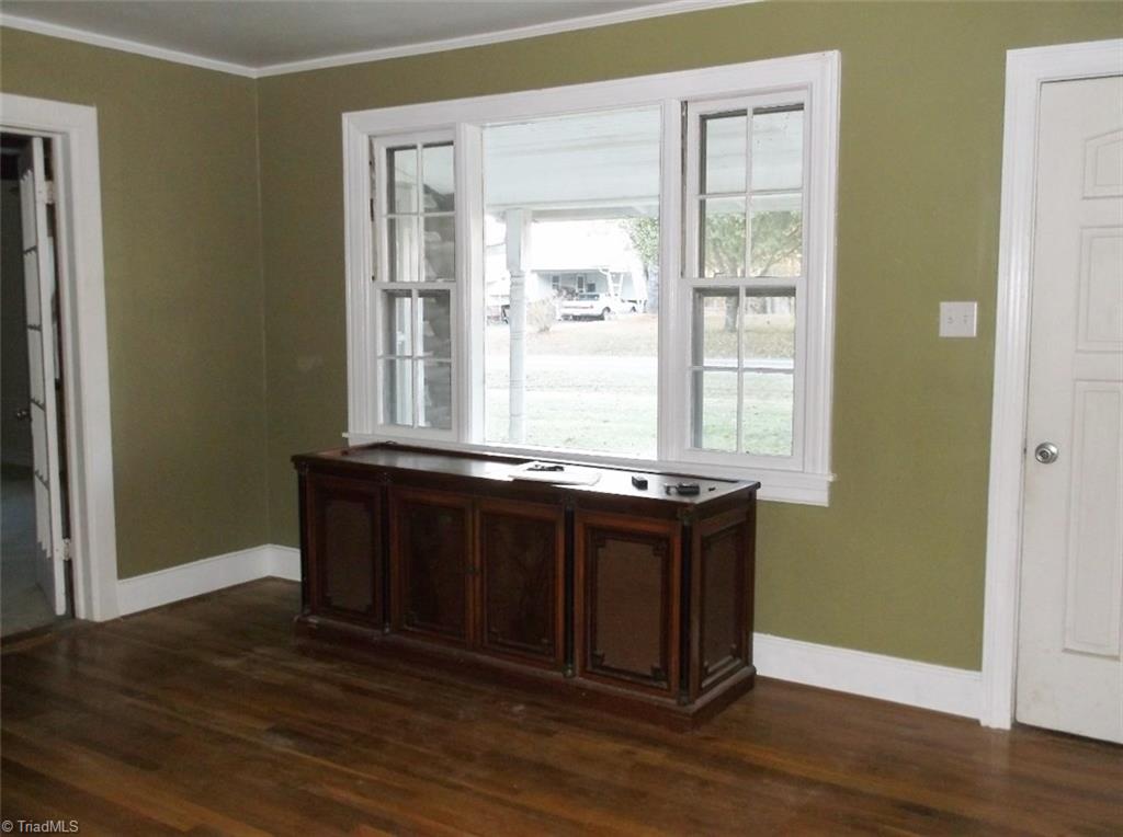 5624 Davis Road Walkertown, NC 27051 - Photo 2 of 19 Gallery Image 2