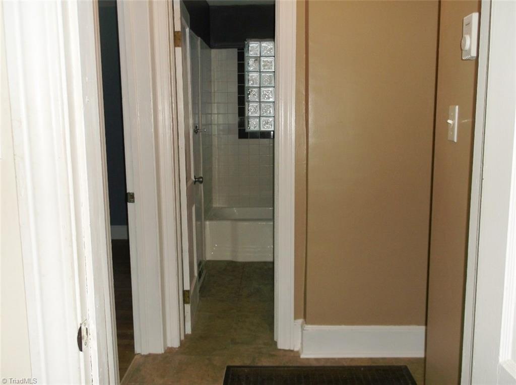 5624 Davis Road Walkertown, NC 27051 - Photo 15 of 19 Gallery Image 15