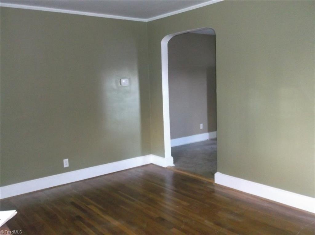 5624 Davis Road Walkertown, NC 27051 - Photo 3 of 19 Gallery Image 3