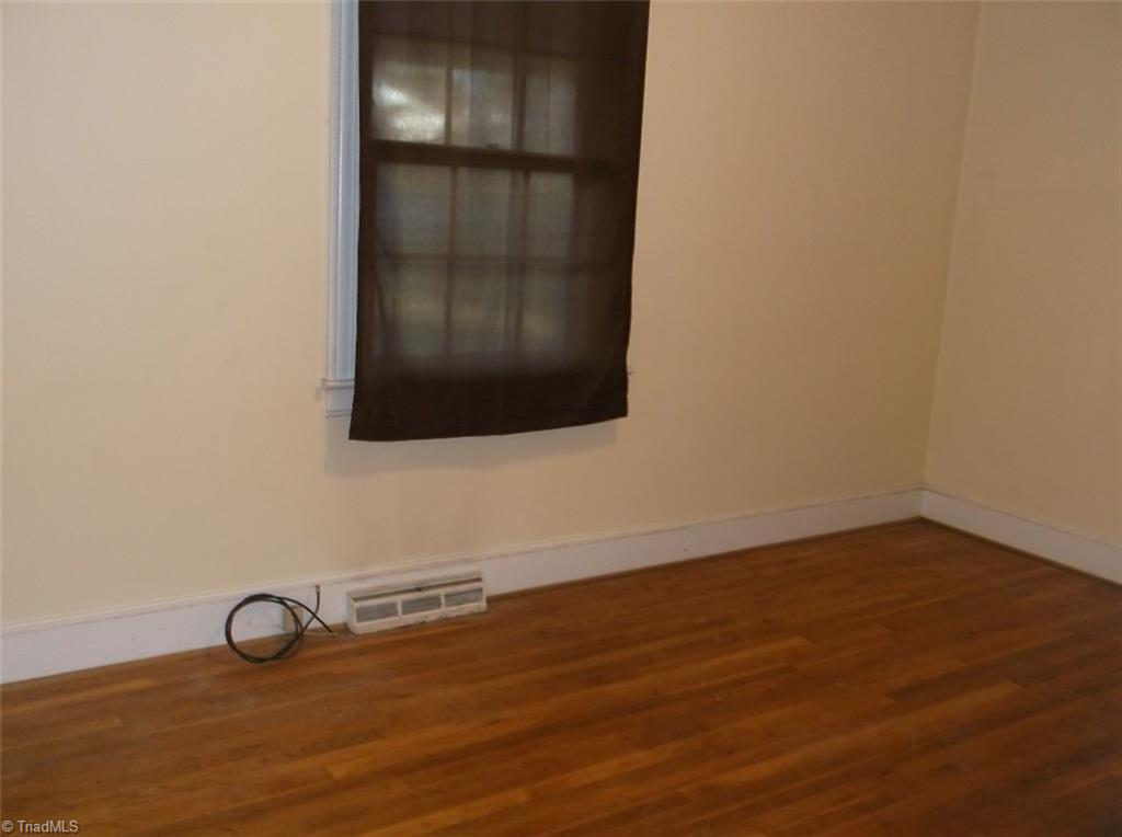 5624 Davis Road Walkertown, NC 27051 - Photo 8 of 19 Gallery Image 8