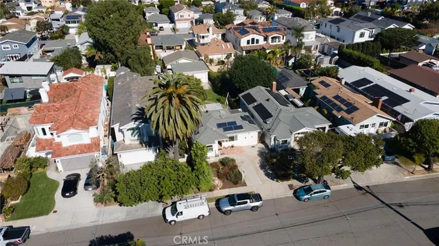 $1,595,000 | 1041 Avenue D, Redondo Beach, CA 90277