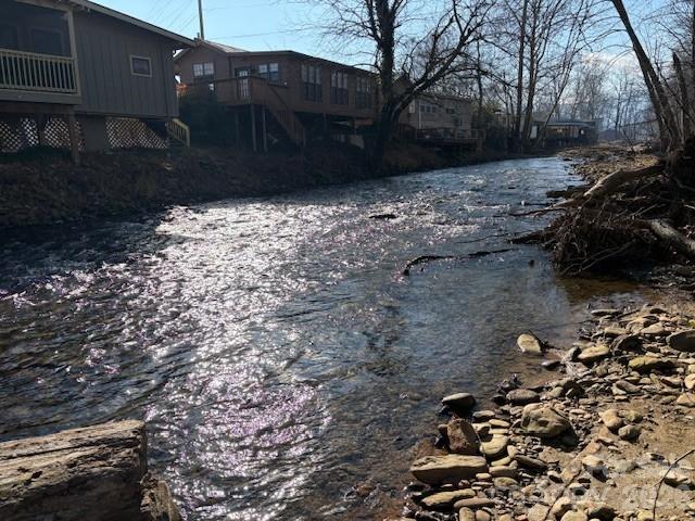 129 Mallard Loop Waynesville, NC 28785 - Photo 11 of 40 a view of a yard