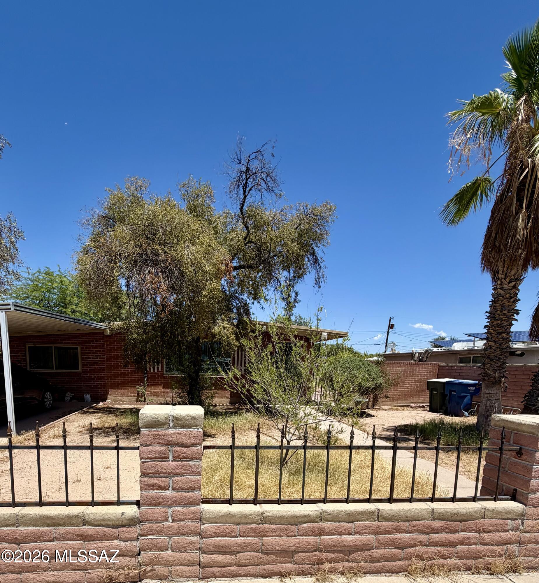 1 East Elvado Road Tucson, AZ 85756 - Photo 1 of 7 IMG_0580