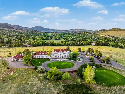 $915,000 | 33 Tecoma Circle, Littleton, CO 80127