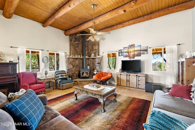 $599,999 | 3900 West Runway Road, Paulden, AZ 86334