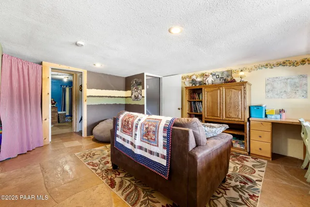 $599,999 | 3900 West Runway Road, Paulden, AZ 86334