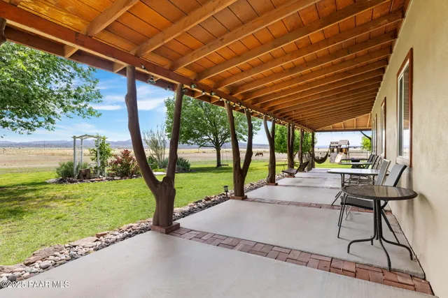 $599,999 | 3900 West Runway Road, Paulden, AZ 86334