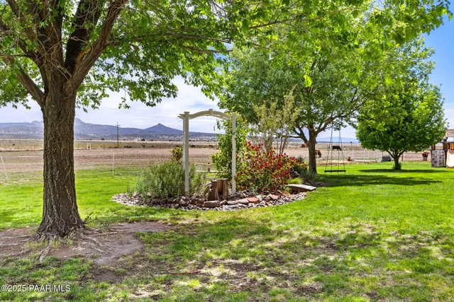 $599,999 | 3900 West Runway Road, Paulden, AZ 86334
