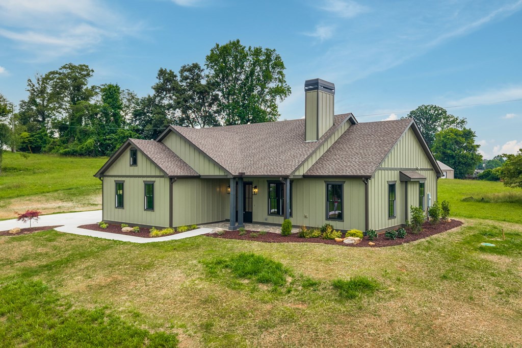 100 Redridge Road Morganton, GA 30560 - Photo 3 of 57