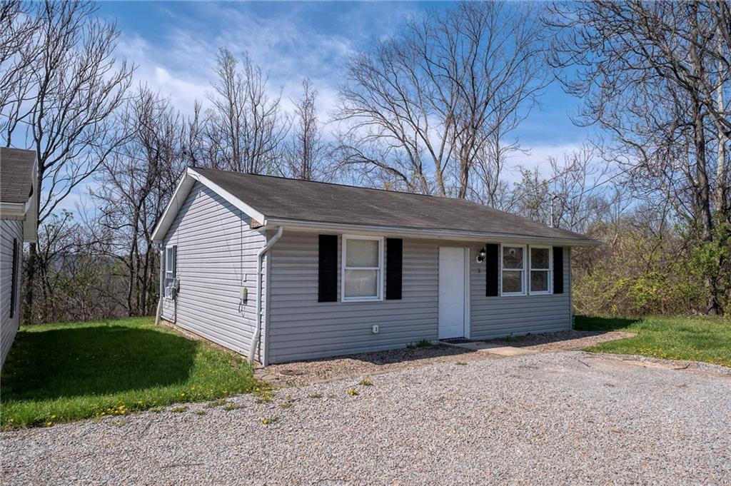249 Washington Road, Unit 5 Waynesburg, PA 15370 - Photo 2 of 15 Unit 5 side