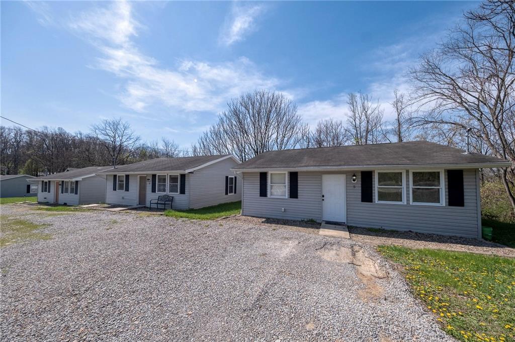 249 Washington Road, Unit 5 Waynesburg, PA 15370 - Photo 3 of 15 Unit 5, 4, 3