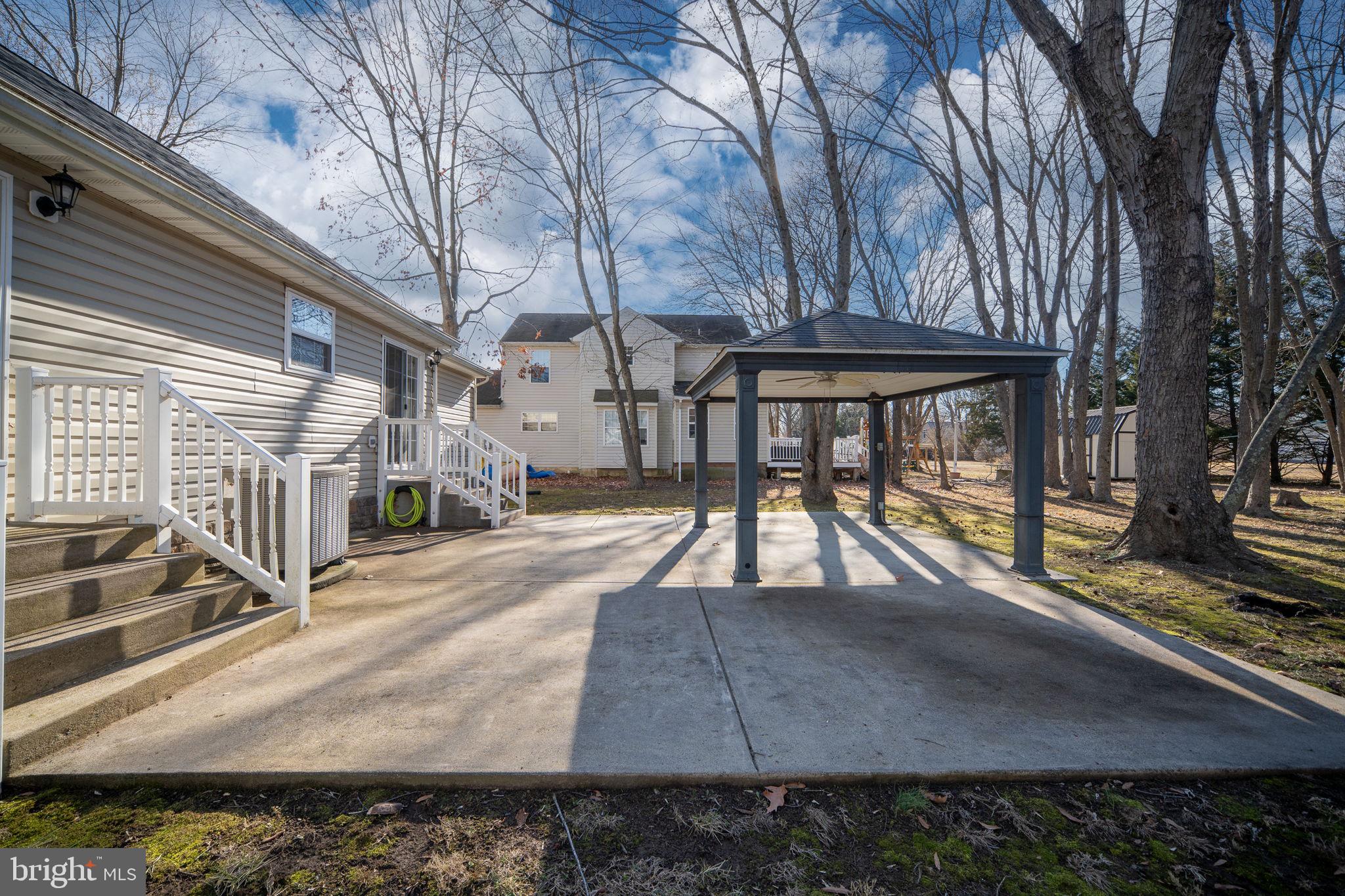 219 Santa Maria Avenue Colonial Beach, VA 22443 - Photo 33 of 52