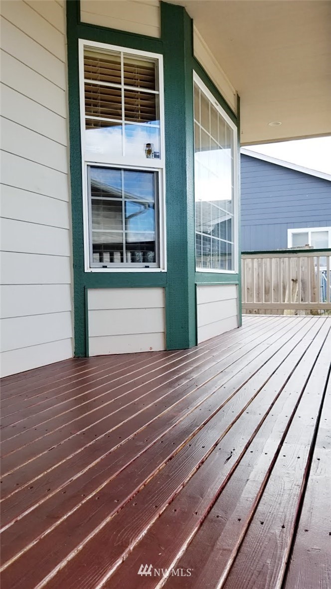8024 188th Avenue Southwest Rochester, WA 98579 - Photo 2 of 22