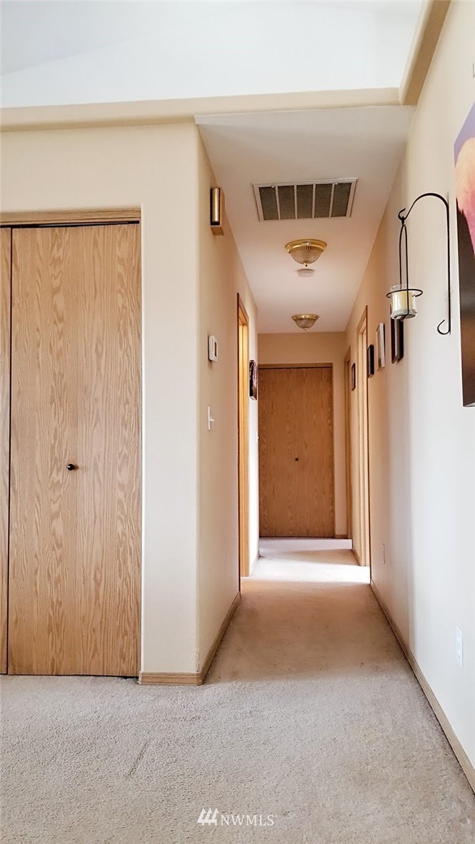 8024 188th Avenue Southwest Rochester, WA 98579 - Photo 8 of 22