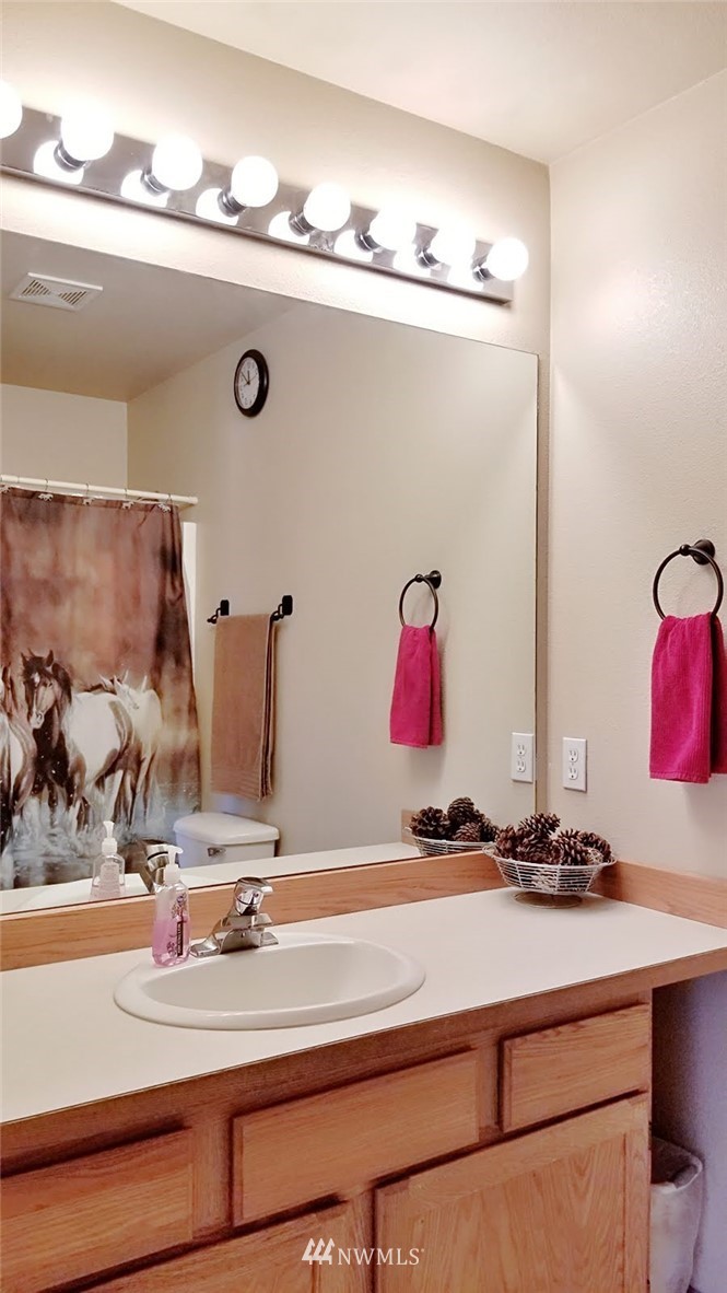 8024 188th Avenue Southwest Rochester, WA 98579 - Photo 10 of 22