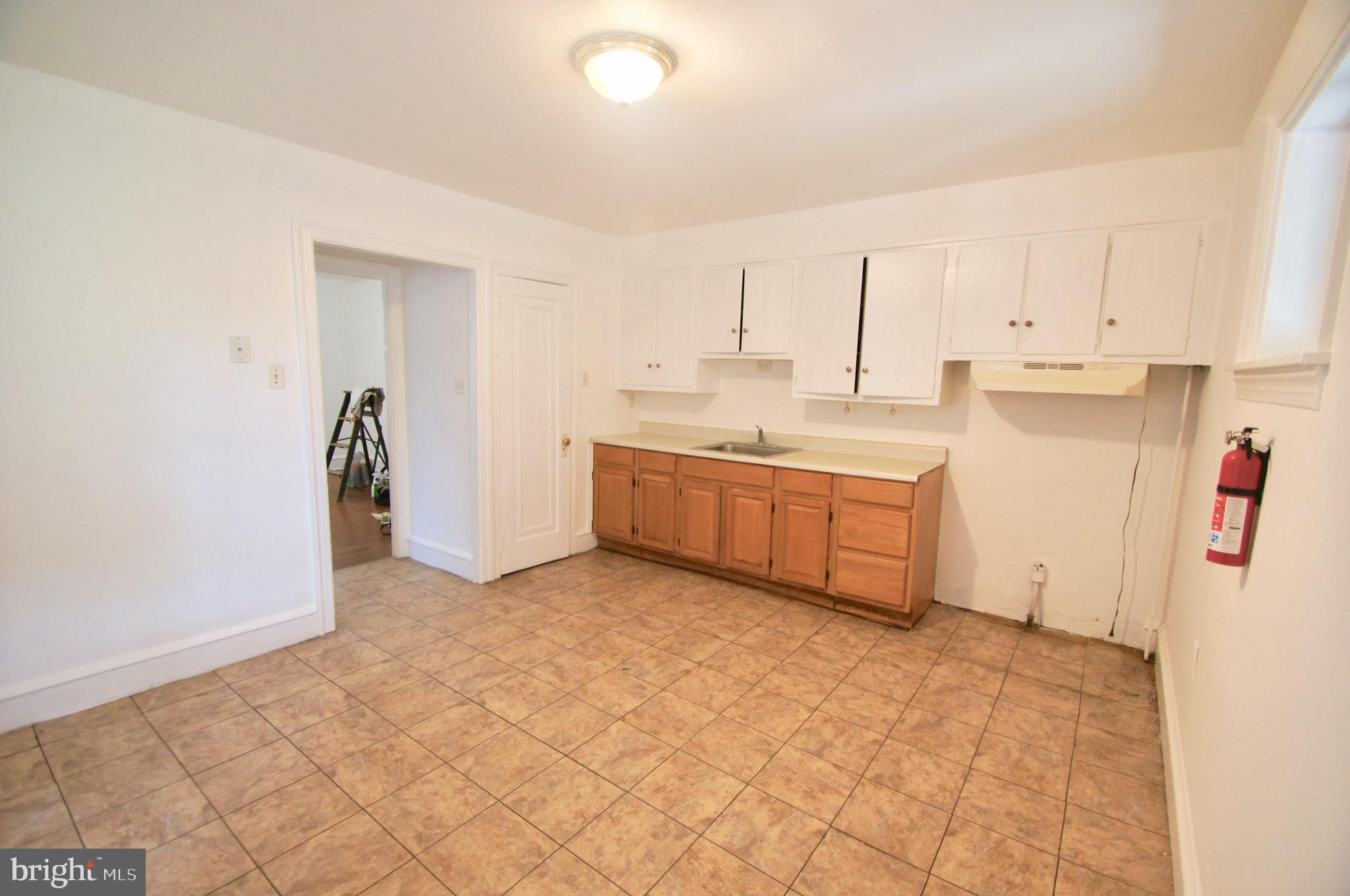 1024 Lancaster Avenue Reading, PA 19607 - Photo 8 of 17