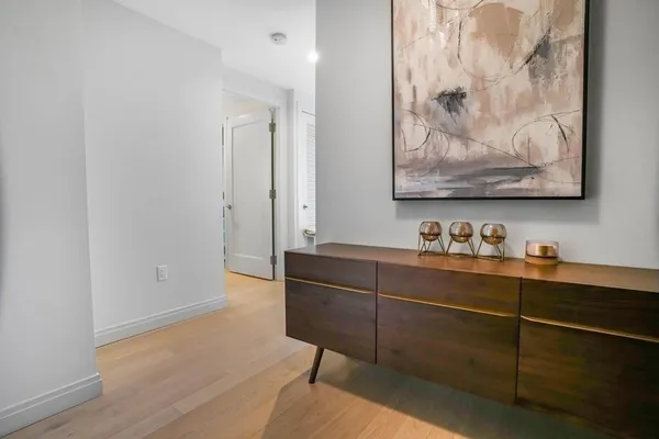 $9,500 | 135 Seaport Boulevard, Unit 920, Boston, MA 02210