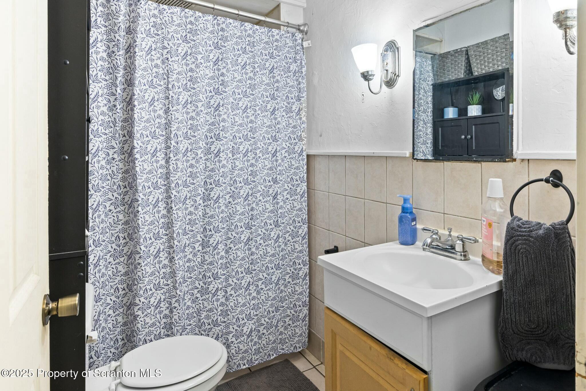 591 North James Street Hazleton, PA 18201 - Photo 17 of 30 tempImagevwzQt1