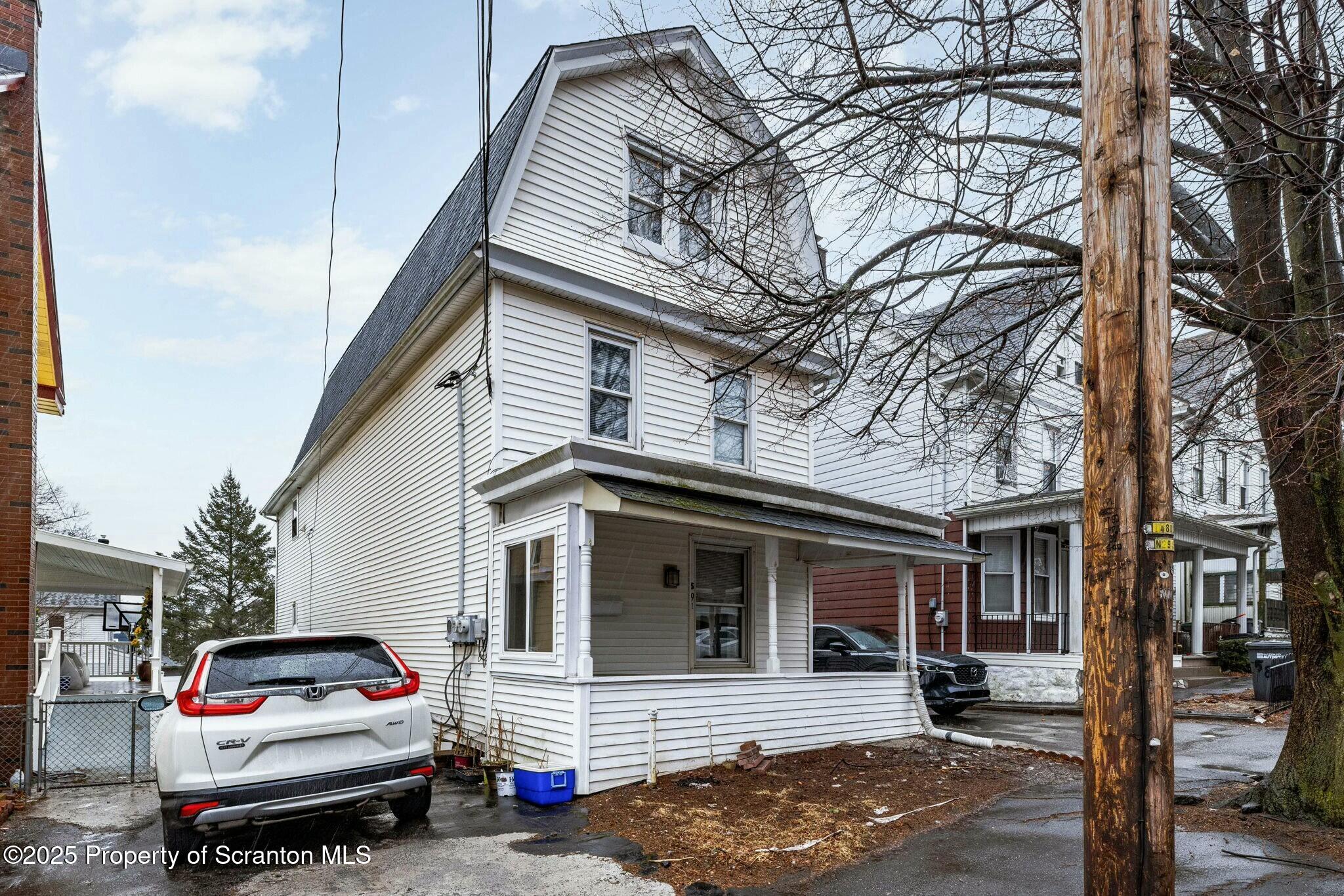 591 North James Street Hazleton, PA 18201 - Photo 2 of 30 tempImageZL4cn4